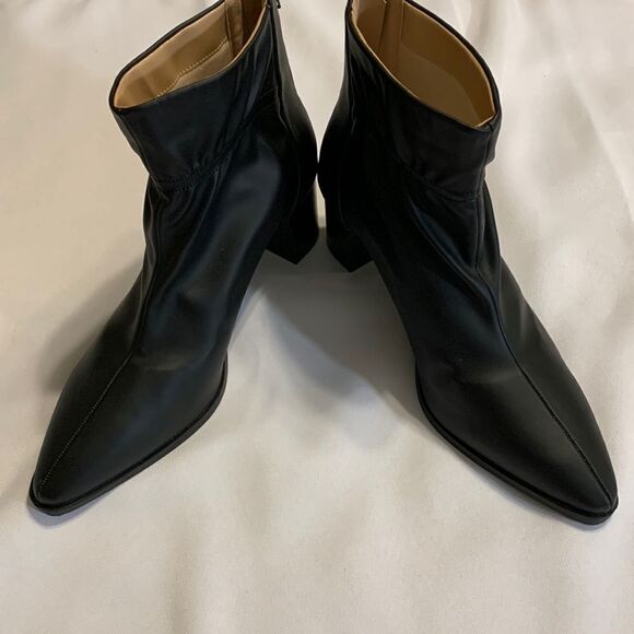 True comfort foam size 12 black zippered booties NWOT - Picture 2 of 10